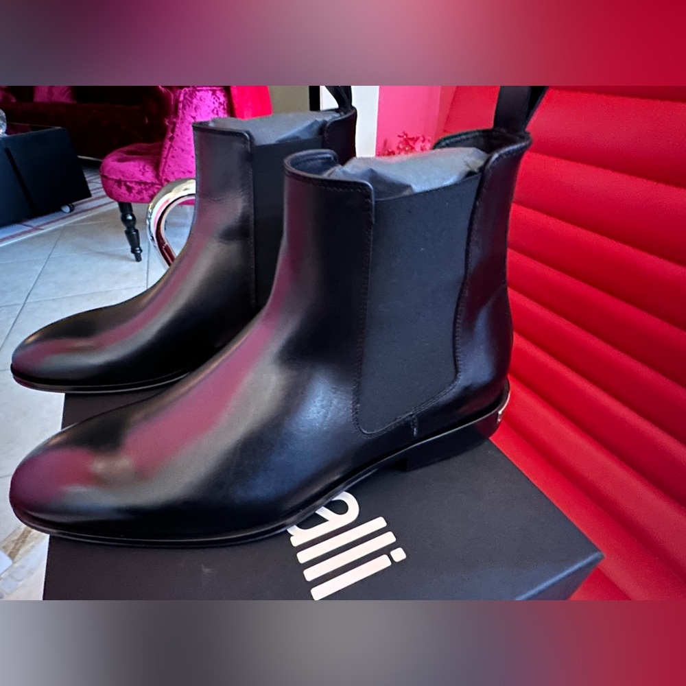 BrandNew black Roberto Cavalli men’s ankles boots